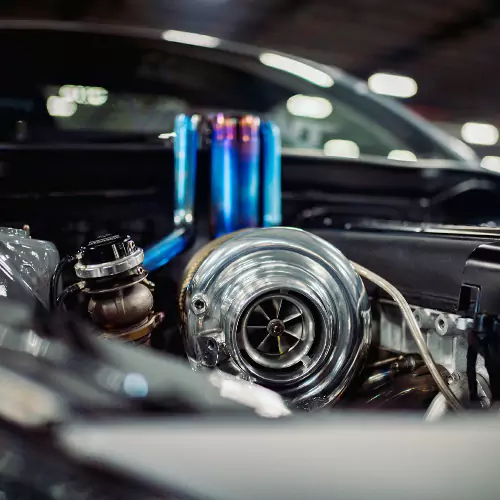 Cén cineál ola a úsáideann inneall turbodiesel